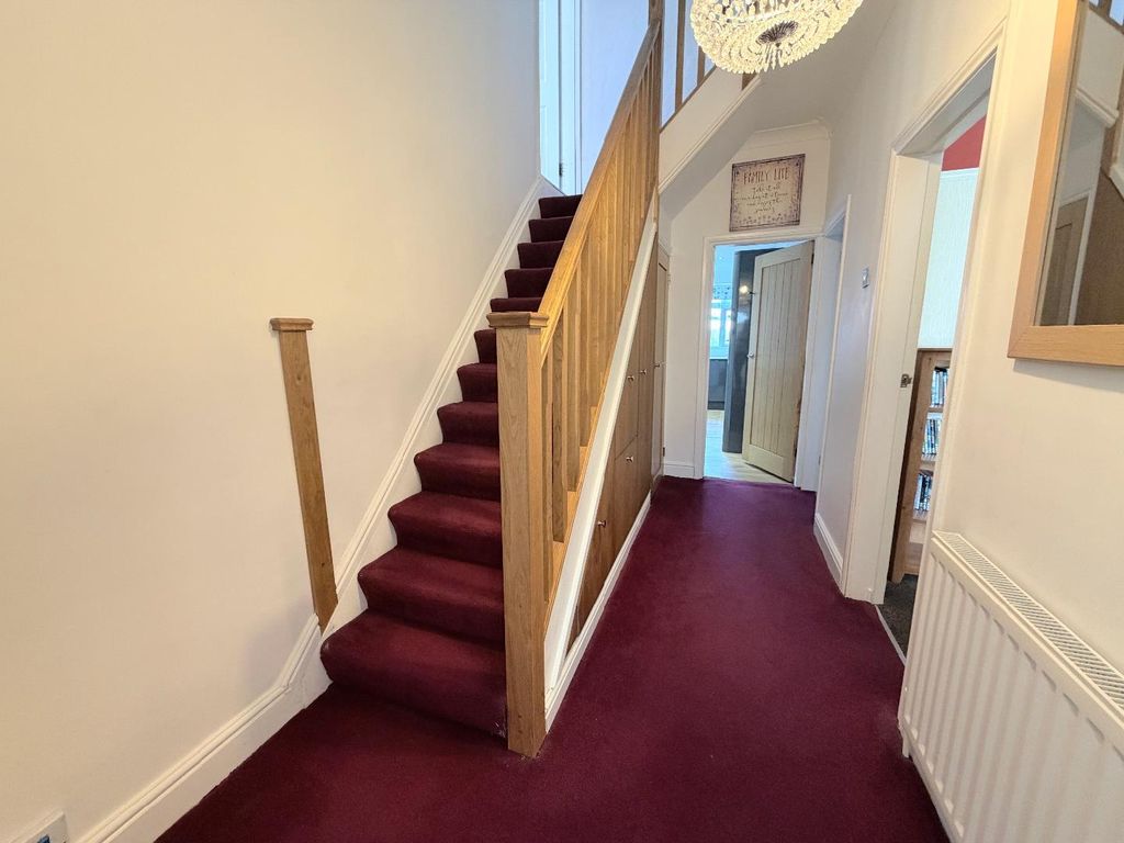 Additional image 2 of 4 bed semi-detached house for saleBolton Grove, Seaton Carew, Hartlepool TS25