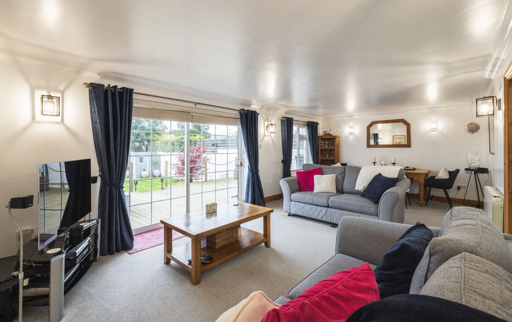Additional image 3 of 5 bed detached house for saleLa Rue Des Canons, St. Helier, Jersey JE2