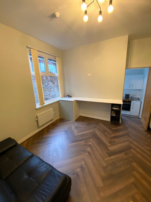 Additional image 10 of 5 bed terraced house for saleTaff Embankment, Cardiff CF11