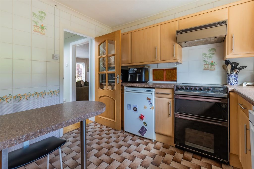 Additional image 16 of 3 bed semi-detached house for saleRidgeway Road, Rumney, Cardiff CF3