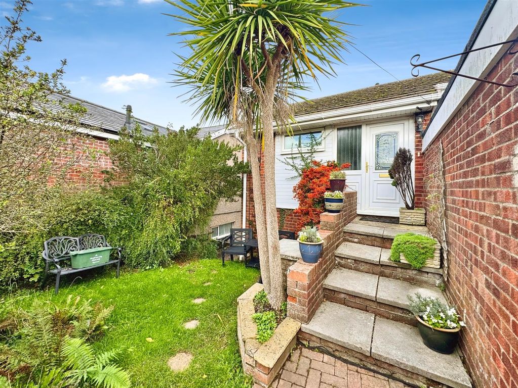 4 bed detached house for saleSt. George Road, Bulwark, Chepstow NP16