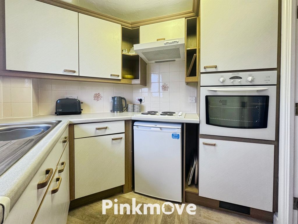 Additional image 10 of 1 bed flat for saleBassaleg Road, Newport NP20