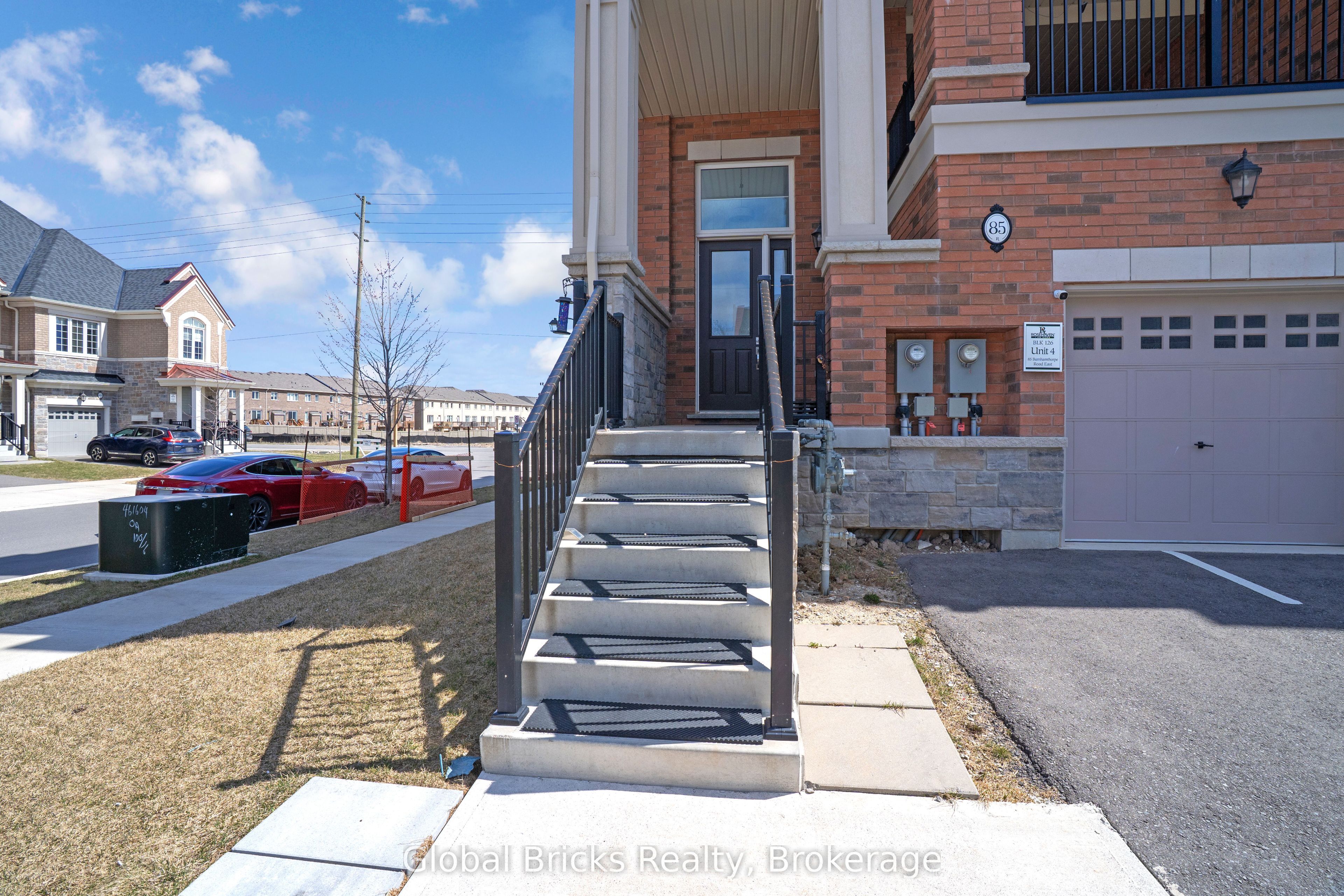 Additional image 4 of 85 Burnhamthorpe Road E, Oakville, ON, L6H 3R2