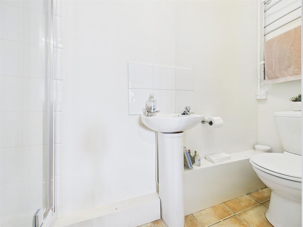 Additional image 19 of 5 bed detached bungalow for saleChepstow Road, Caldicot NP26