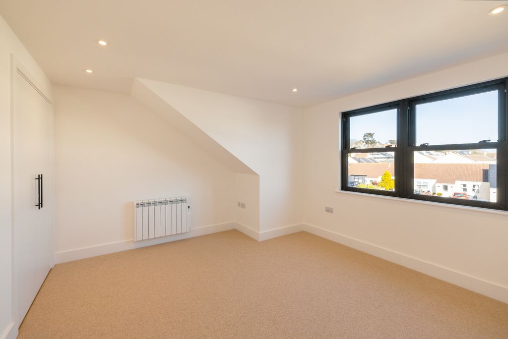 Additional image 20 of 3 bed terraced house for saleVale Road, St. Sampson, Guernsey GY2