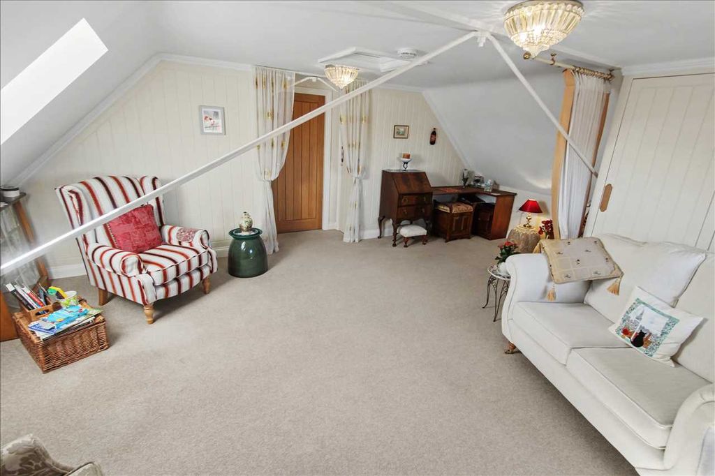 Additional image 21 of 2 bed flat for saleCentenary Court, Devonshire Drive, Eastwood, Nottingham NG16