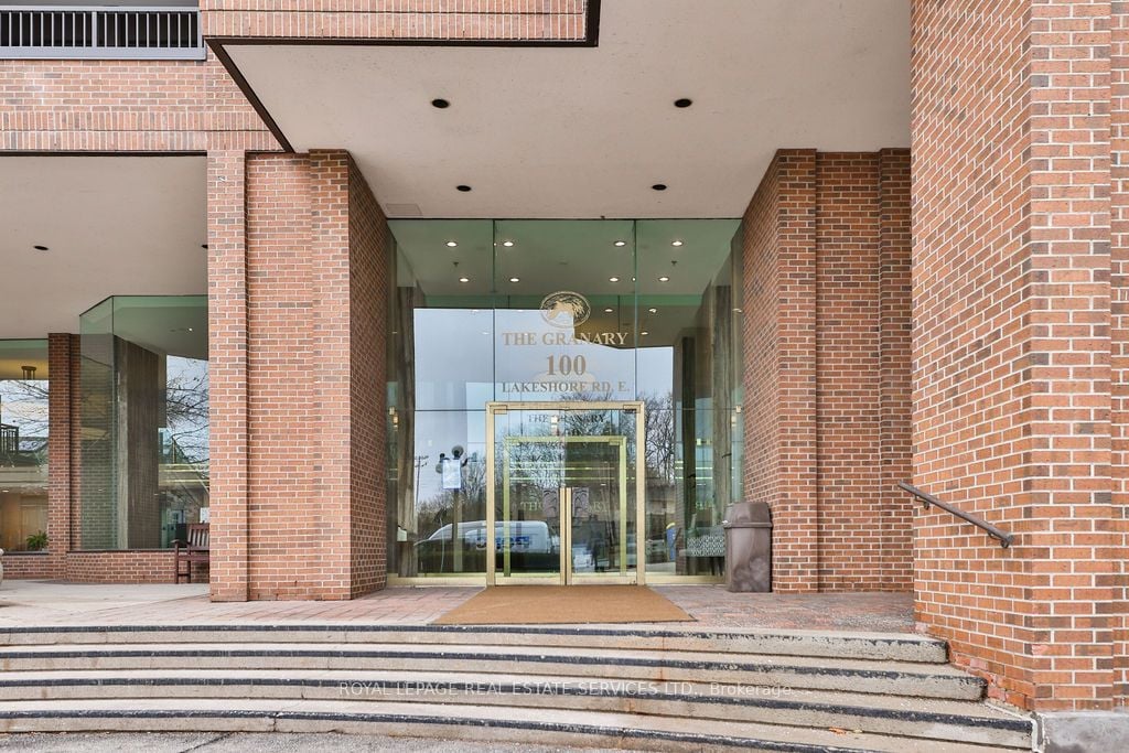 Additional image 4 of 708-100 Lakeshore Road E, Oakville, ON, L6J 6M9