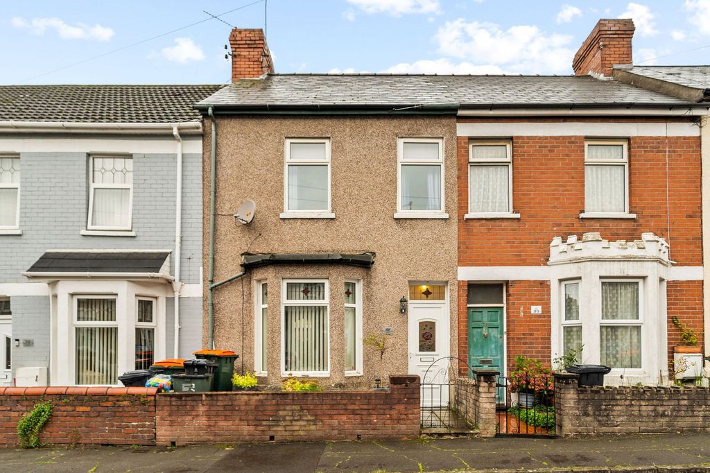 3 bed terraced house for saleCarisbrooke Road, Newport NP19