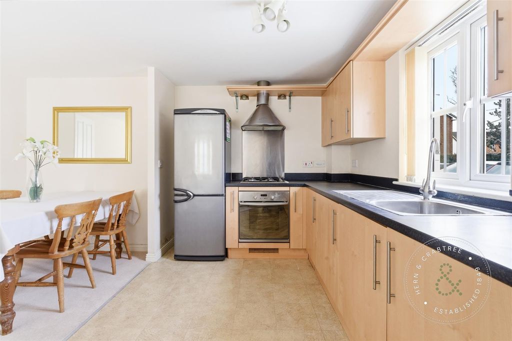 Additional image 3 of 1 bed flat for salePhoenix Way, Heath, Cardiff CF14