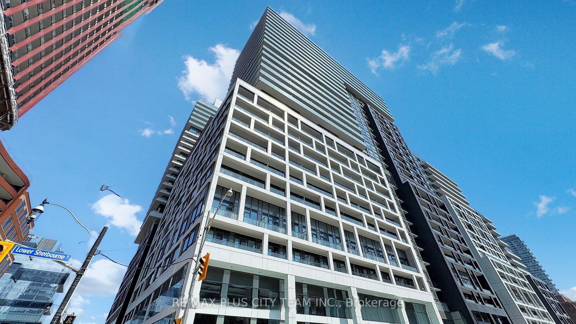 637 W-135 Lower Sherbourne Street, Toronto, ON, M5A 1Y4