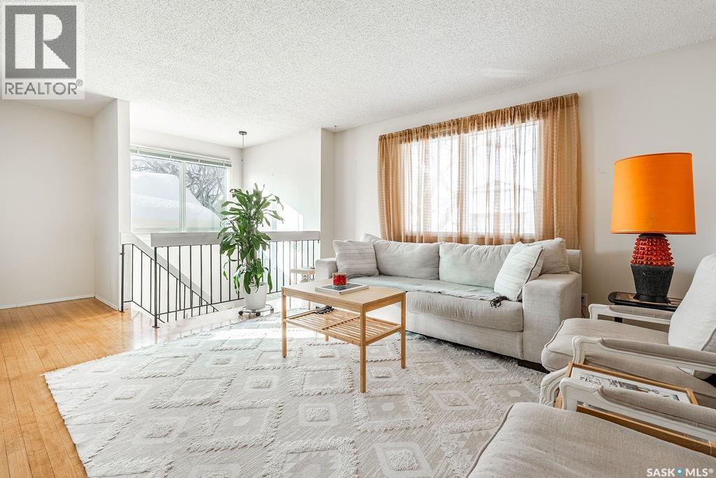 Additional image 6 of 724 M Avenue S, Saskatoon, SK, S7M2L4