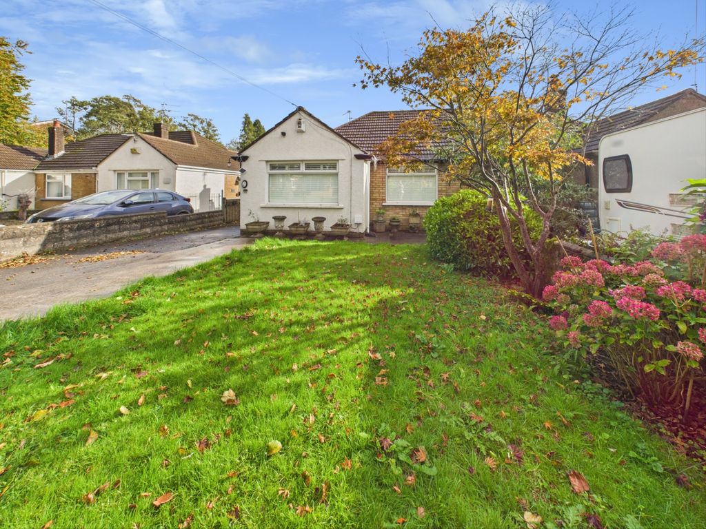 2 bed semi-detached bungalow for saleHeol Llanishen Fach, Rhwibina. CF14