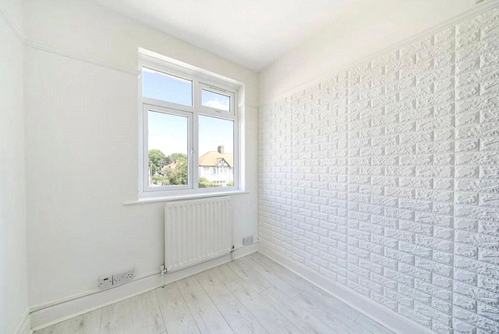 Additional image 7 of 4 bed semi-detached house for saleWakemans Hill Avenue, London NW9