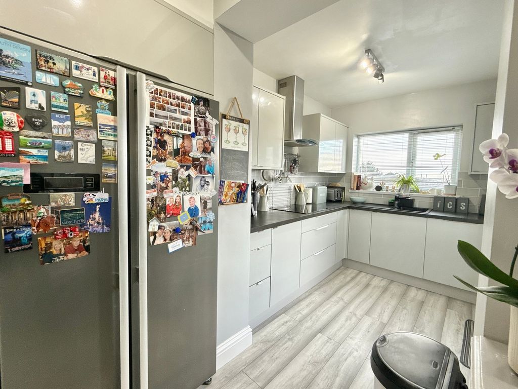 Additional image 6 of 3 bed semi-detached house for saleBrynderwen Grove, Newport NP19
