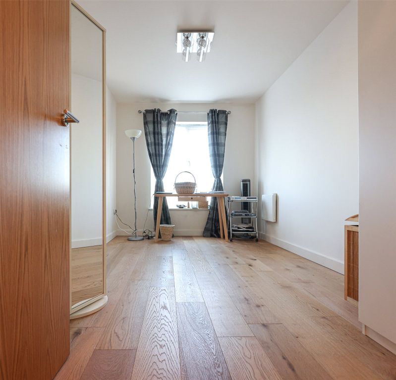 Additional image 7 of 2 bed flat for saleHeritage Avenue, Colindale NW9