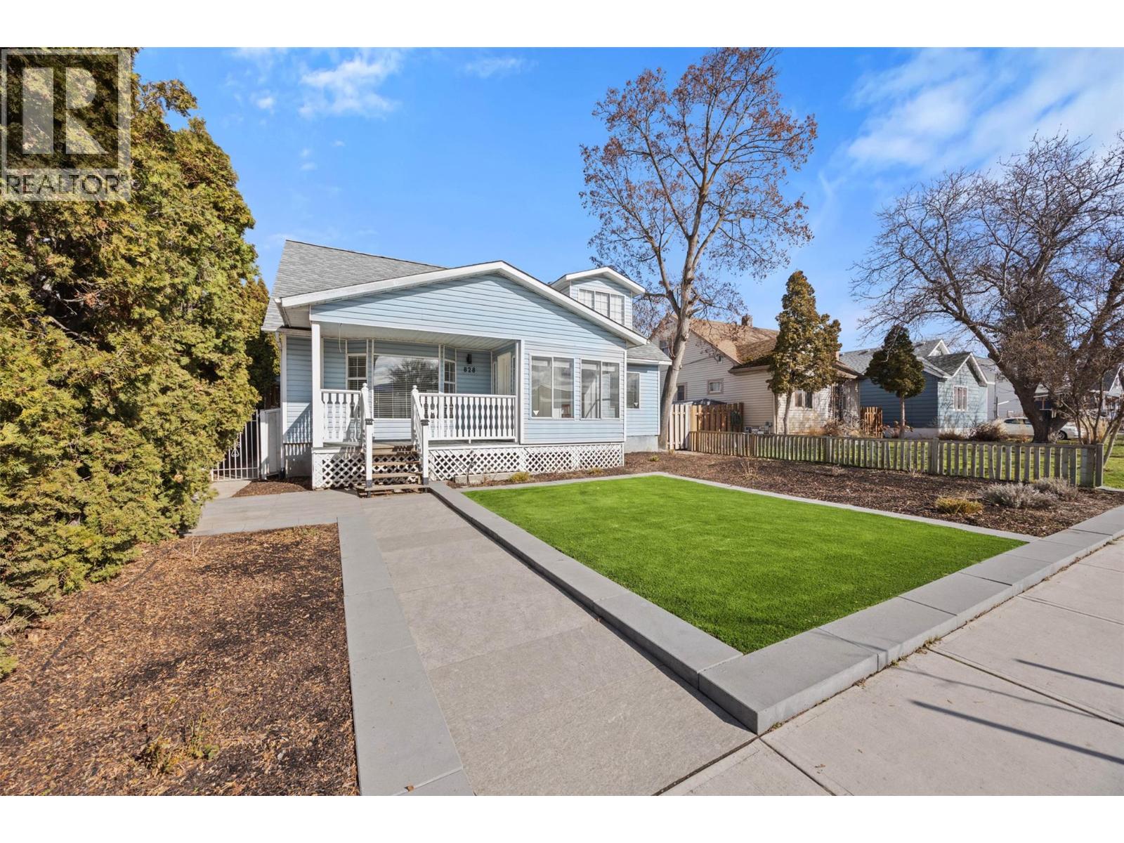 828 Sutherland Avenue, Kelowna, BC, V1Y5X5