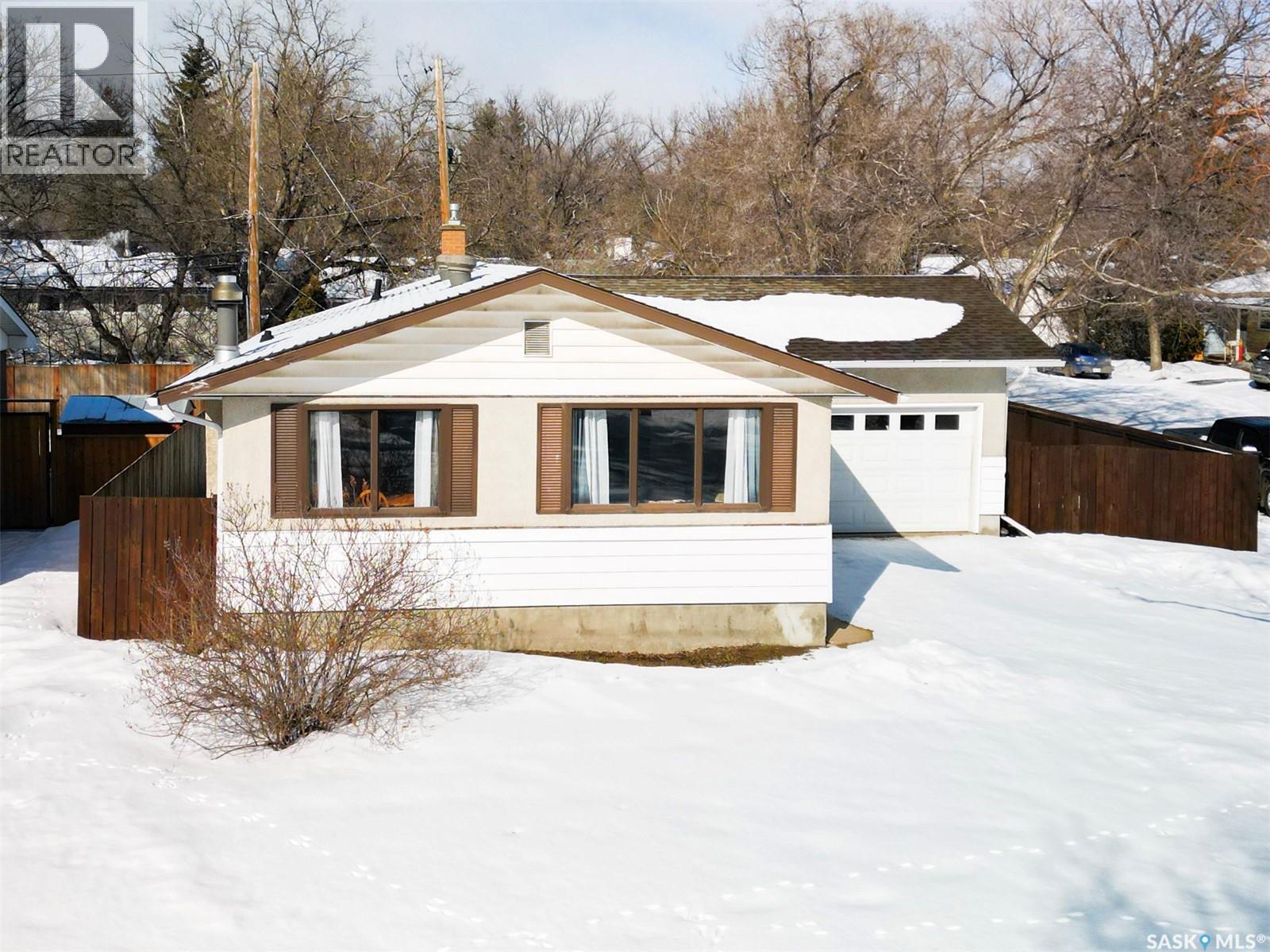 128 Mcdougall Crescent, Regina, SK, S4S5M7