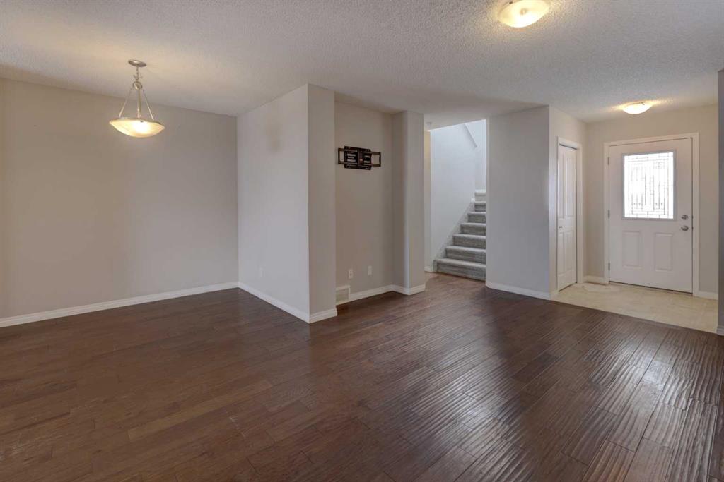 Additional image 3 of 16 Fireside Way, Cochrane, AB, T4C 0R1