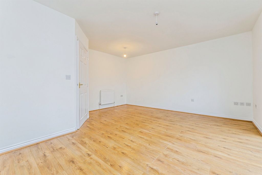 Additional image 12 of 3 bed property for saleCottingham Drive, Pontprennau, Cardiff CF23