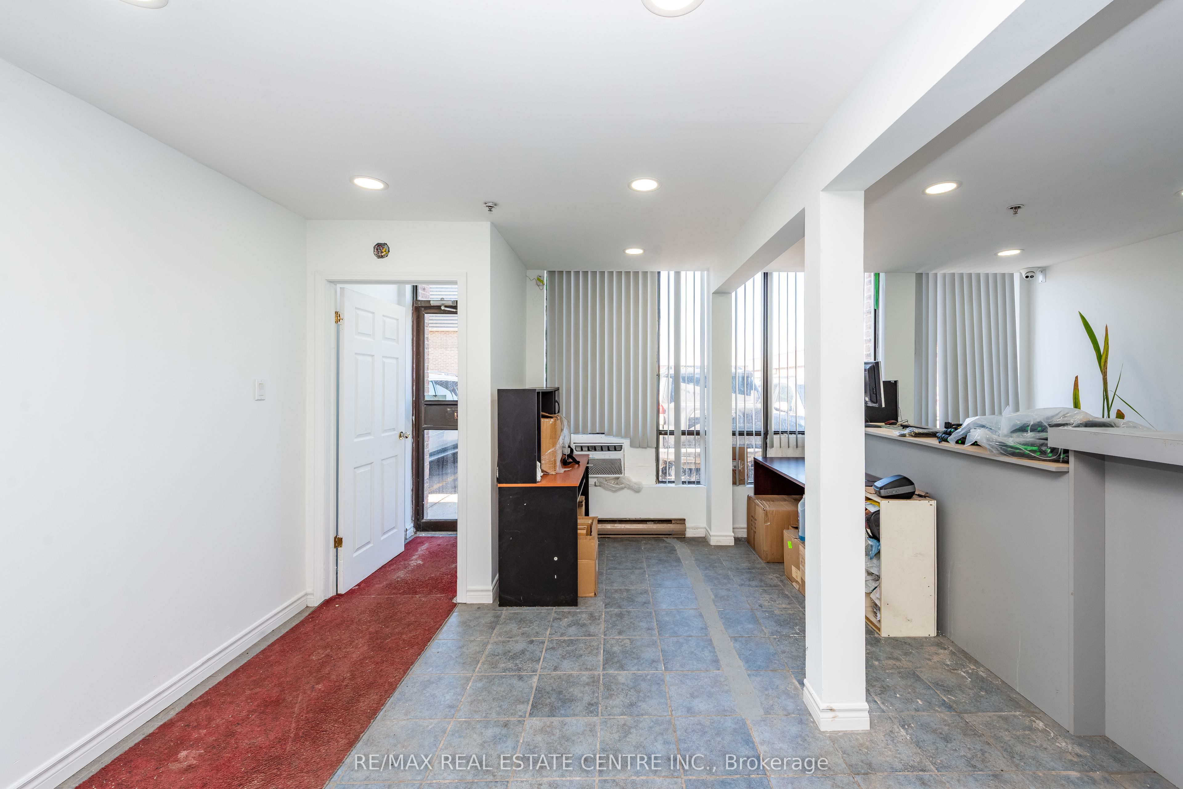 Additional image 3 of 11-7171 Torbram Road, Mississauga, ON, L4T 3W4