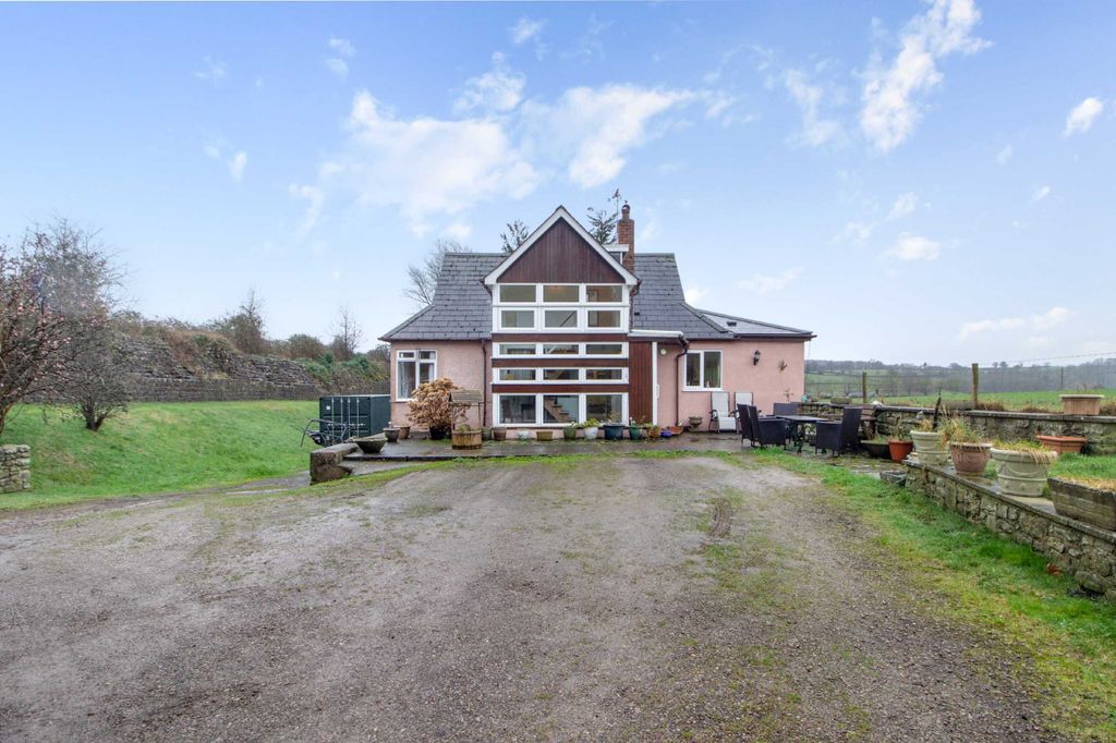 4 bed detached house for saleCaerwent, Caldicot, Monmouthshire NP26
