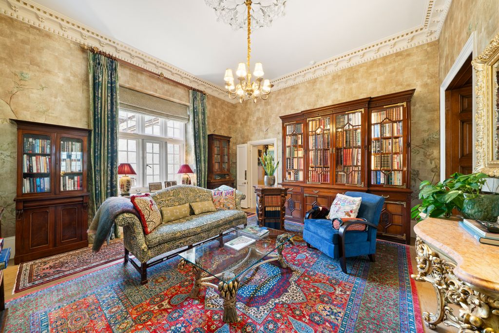 Additional image 6 of 3 bed flat for saleSherbourne House, Sherborne, The Cotswolds GL54