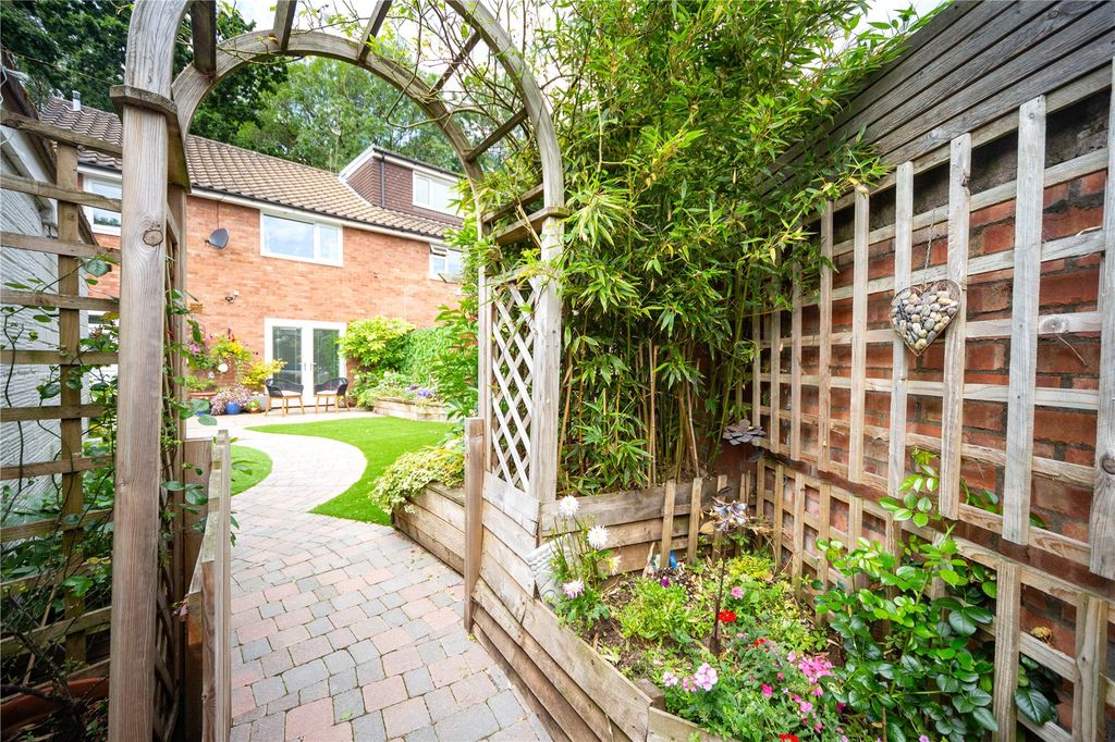 Additional image 29 of 4 bed semi-detached house for saleQueenwood, Penylan, Cardiff CF23