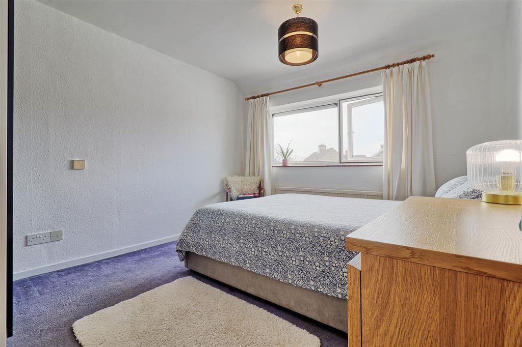 Additional image 15 of 4 bed semi-detached house for saleIzaak Walton Way, Cambridge CB4