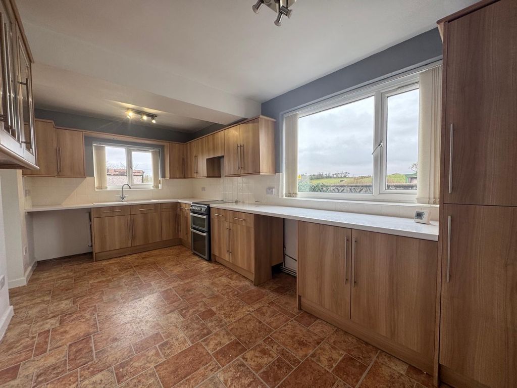 Additional image 5 of 3 bed bungalow for saleLakeside, Little Lane, Beaufort, Ebbw Vale NP23