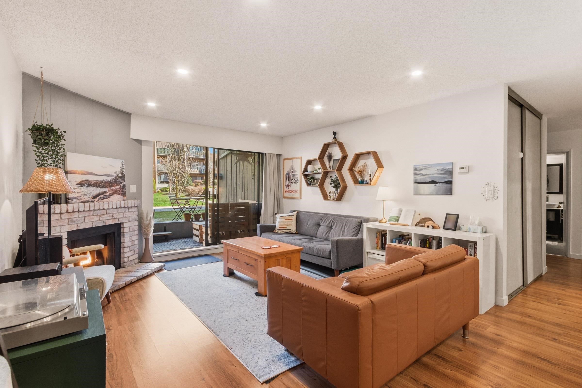 104-9101 Horne Street, Burnaby, BC, V3N 4M3