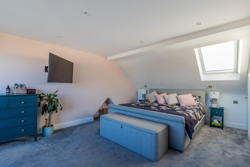 Additional image 5 of 4 bed terraced house for salePen-Y-Lan Terrace, Penylan, Cardiff CF23