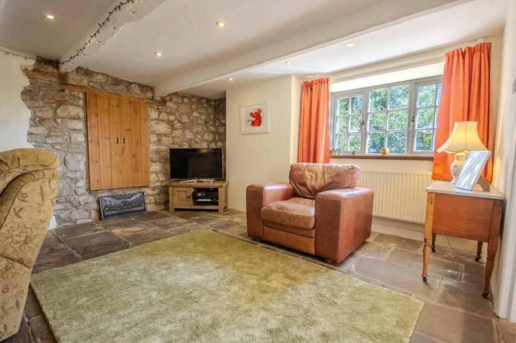 Additional image 9 of 4 bed detached house for saleAbergavenny Road, Pontypool NP4