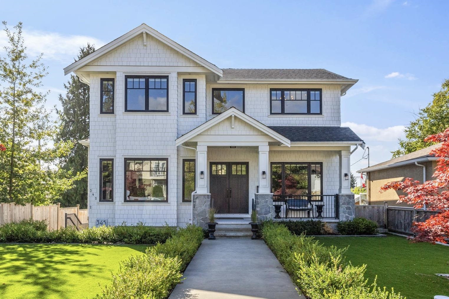 345 20th Street E, North Vancouver, BC, V7L 3A8