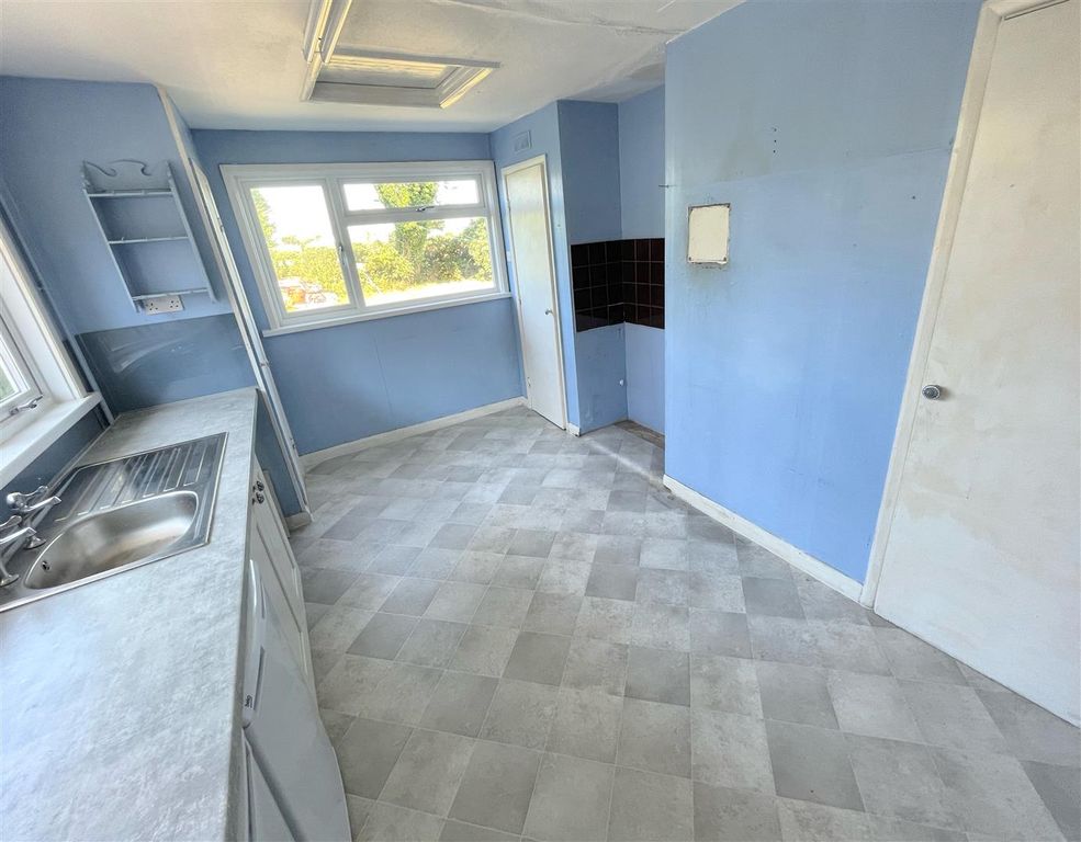 Additional image 7 of 3 bed detached bungalow for saleHael Lane, Southgate, Swansea SA3