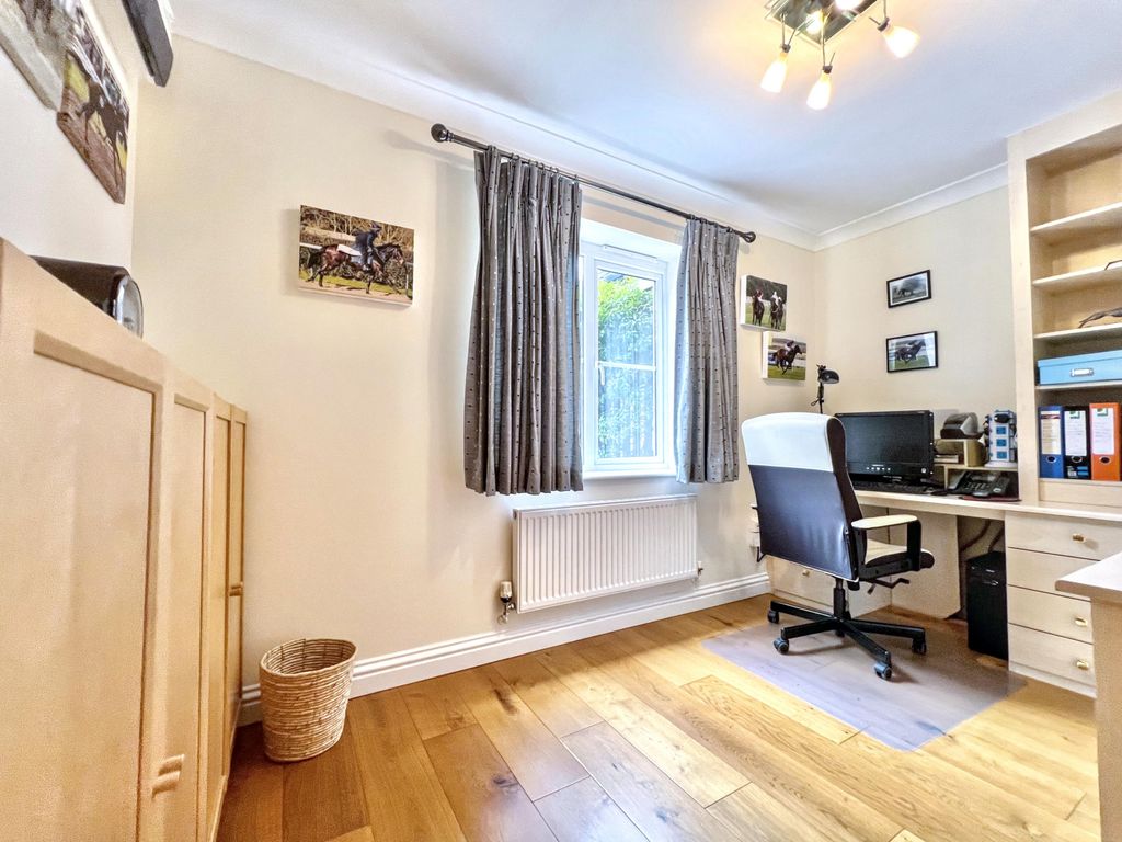 Additional image 16 of 4 bed detached house for saleOutstanding Family Home 8 Walnut Grove, Crick, Caldicot, Monmouthshire NP26