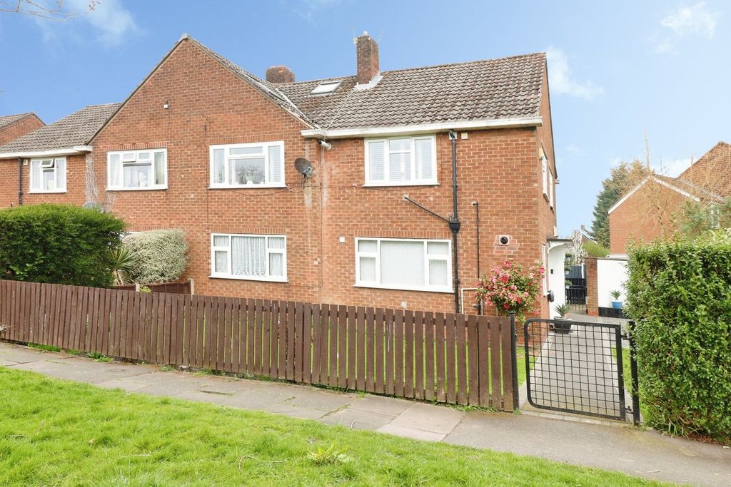 2 bed flat for saleNorris Road, Sale M33