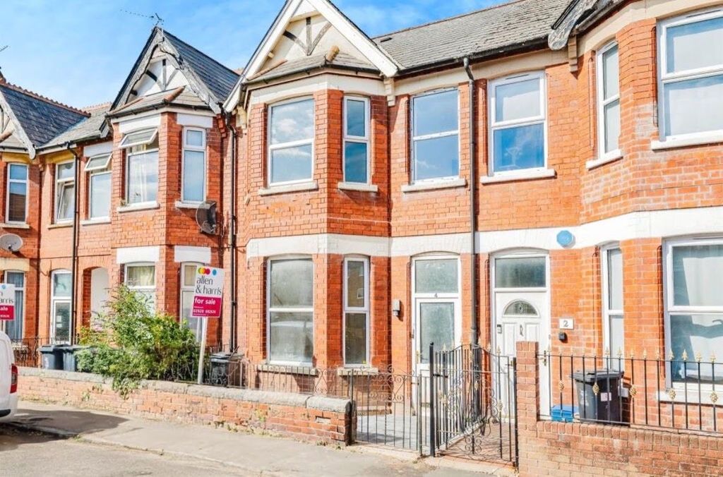 4 bed terraced house for saleTy-Mawr Road, Llandaff North, Cardiff CF14