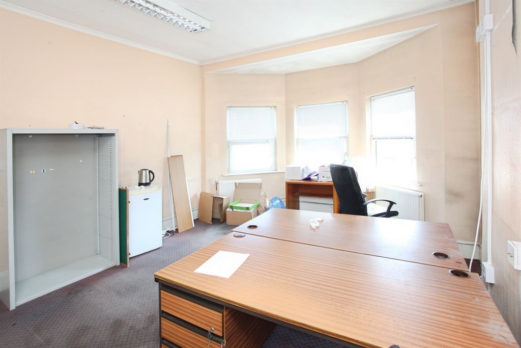 Additional image 11 of 5 bed semi-detached house for saleChepstow Road, Newport NP19