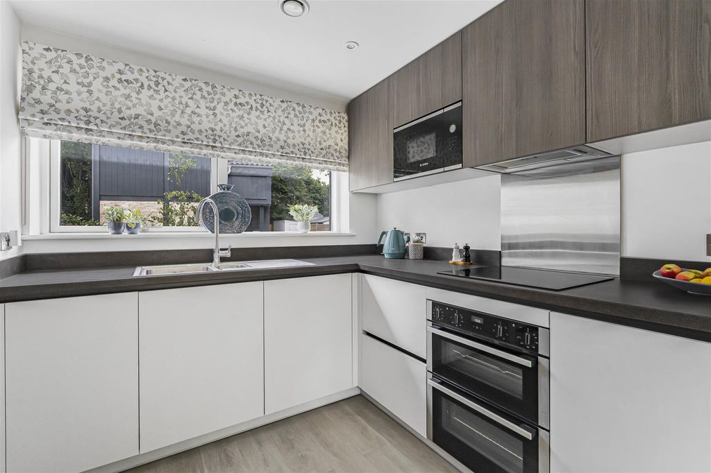 Additional image 3 of 2 bed detached house for saleFairfield End, Cambridge CB5