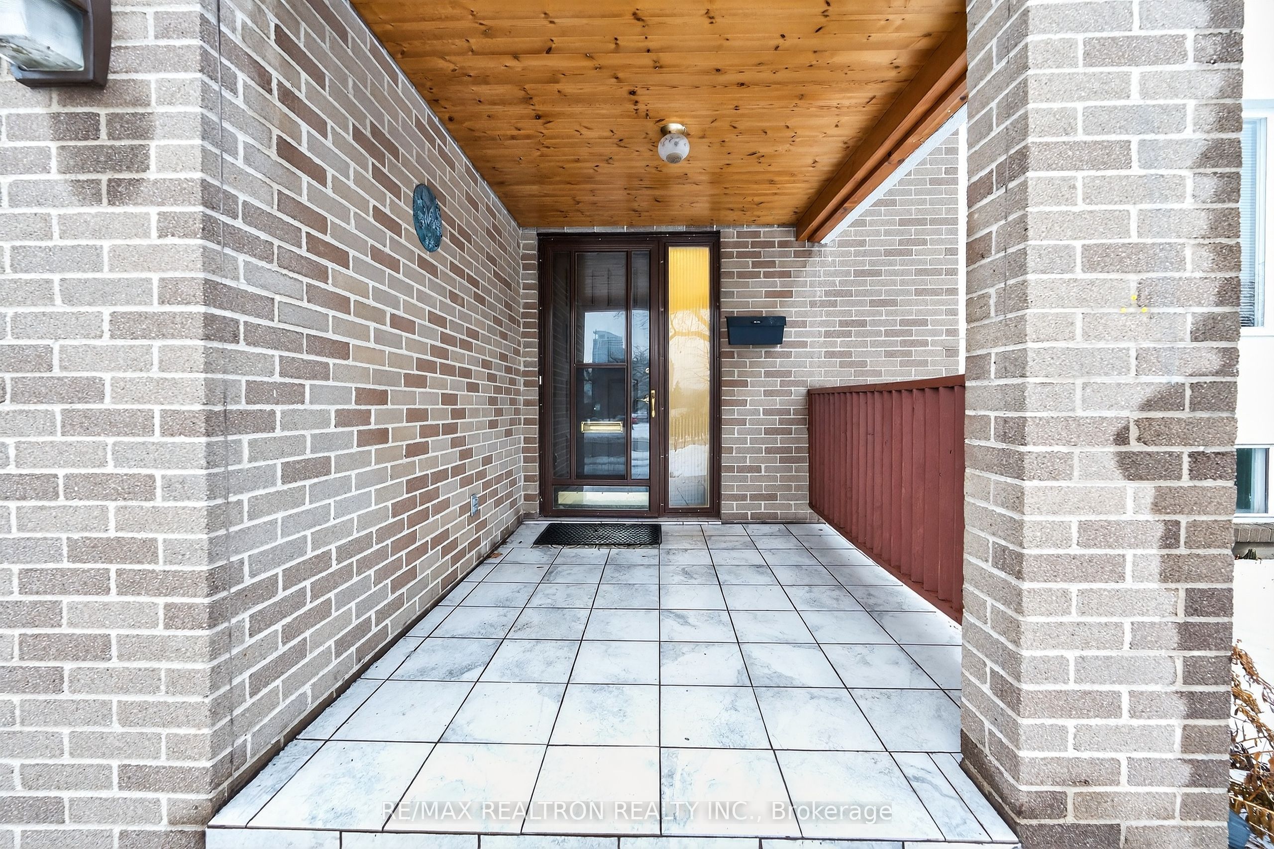 Additional image 4 of 96 Invergordon Avenue, Toronto, ON, M1S 2Z2