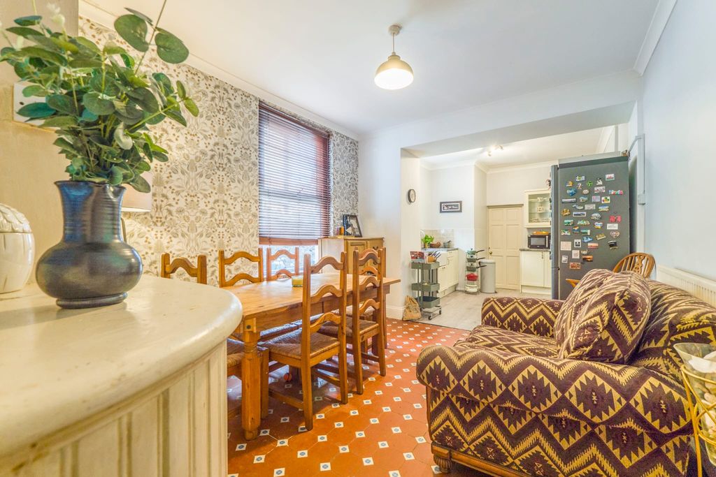 Additional image 7 of 4 bed end terrace house for saleCourtenay Road, Splott, Cardiff CF24