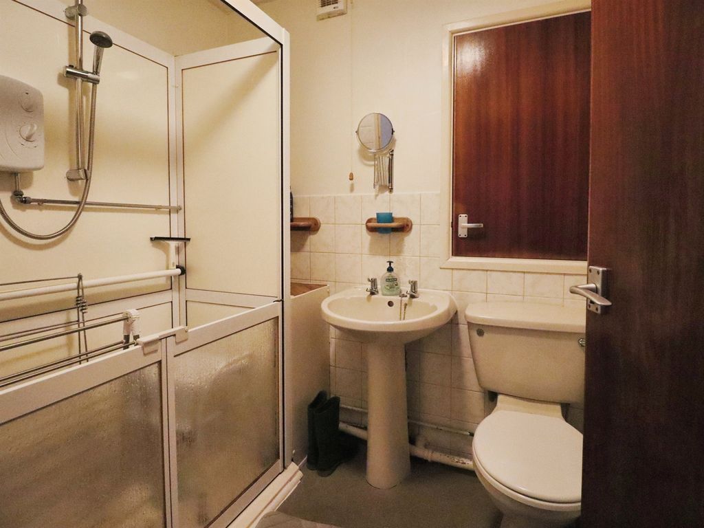 Additional image 13 of 2 bed flat for saleLoftus Street, Cardiff CF5
