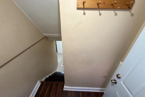 Additional image 8 of Lower-86 Lesmount Avenue, Toronto, ON, M4J 3V9