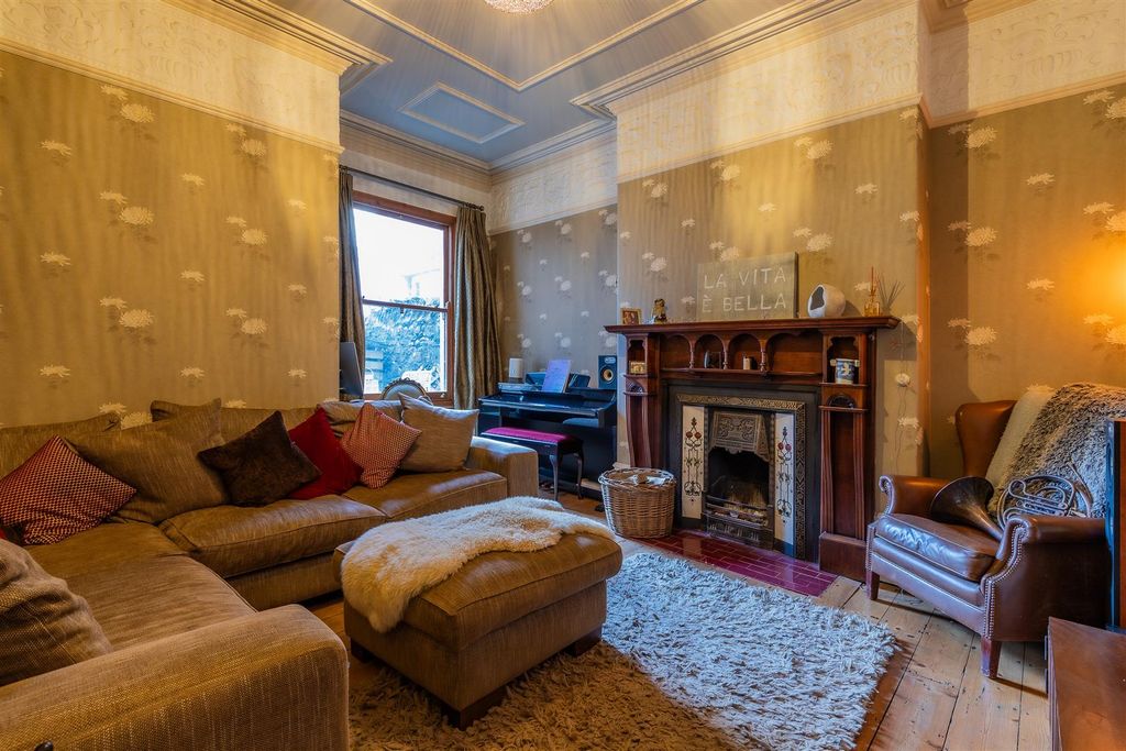 Additional image 3 of 6 bed property for saleCathedral Road, Pontcanna, Cardiff CF11