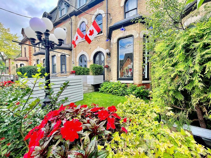 Lower 1-173 Carlton Street, Toronto, ON, M5A 2K3