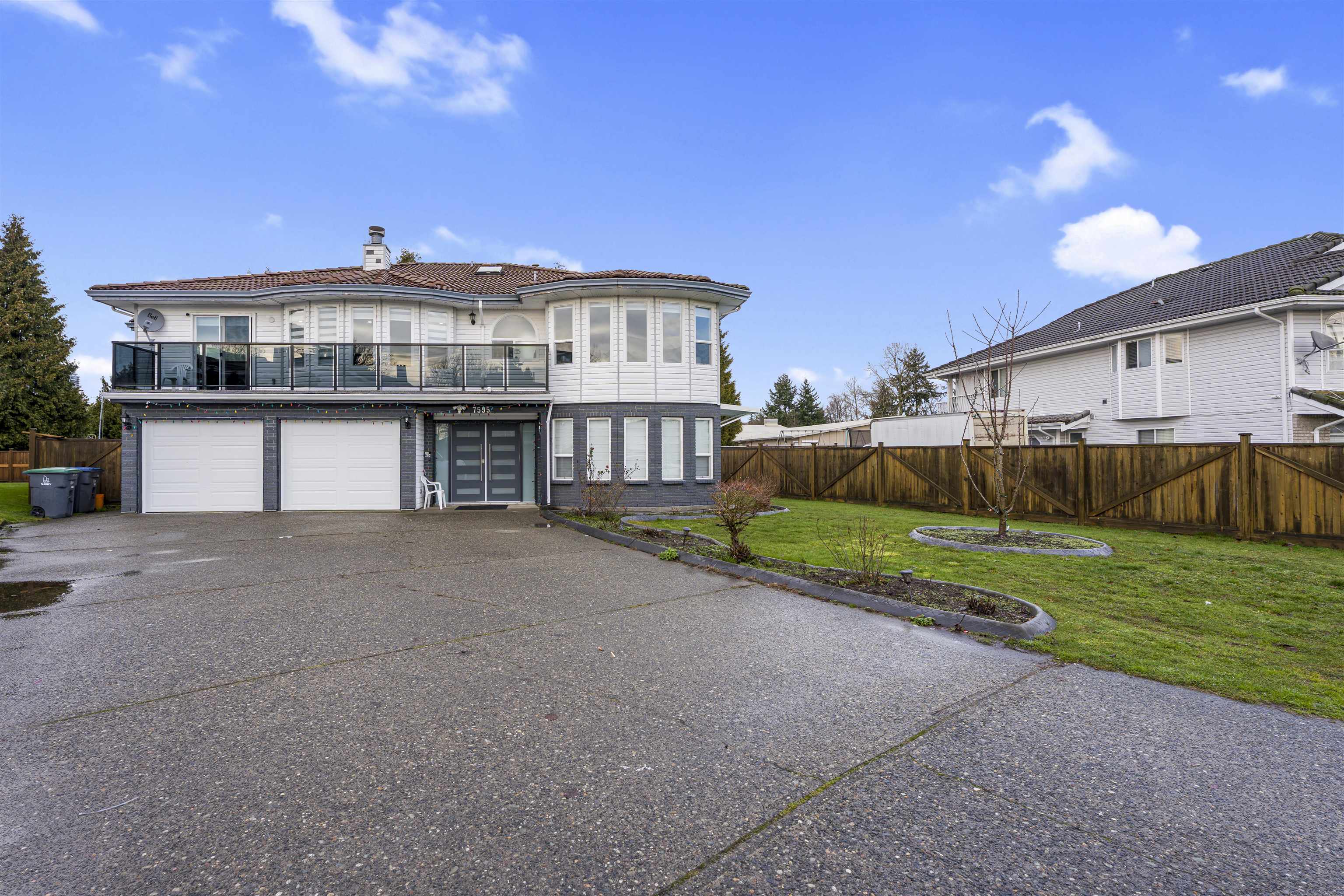 7595 122a Street, Surrey, BC, V3W 0K7