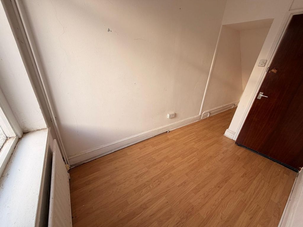 Additional image 25 of 4 bed end terrace house for saleYork Place, Newport NP20