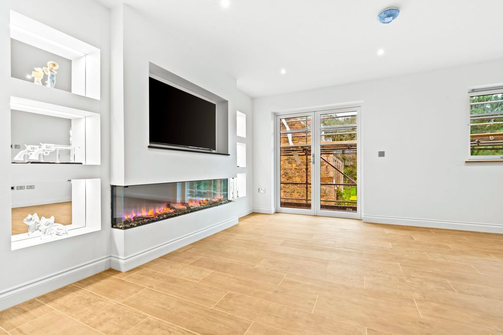 Additional image 27 of 3 bed property for saleCranworth Mews, St Helier JE2