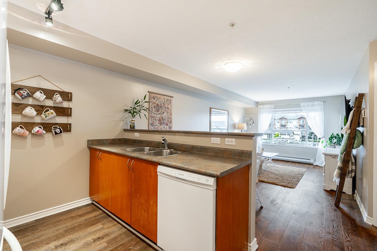 Additional image 5 of 313-5465 203 Street, Langley, BC, V3A 9L8