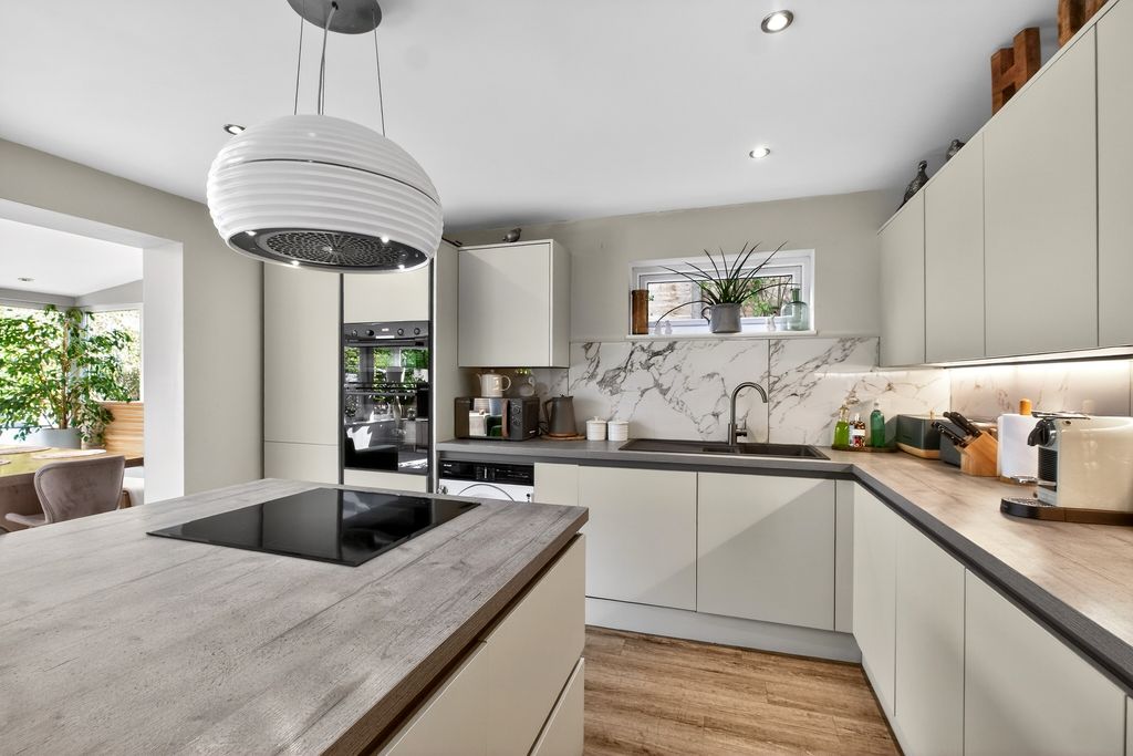 Additional image 4 of 5 bed detached house for saleDuchess Road, Monmouth NP25